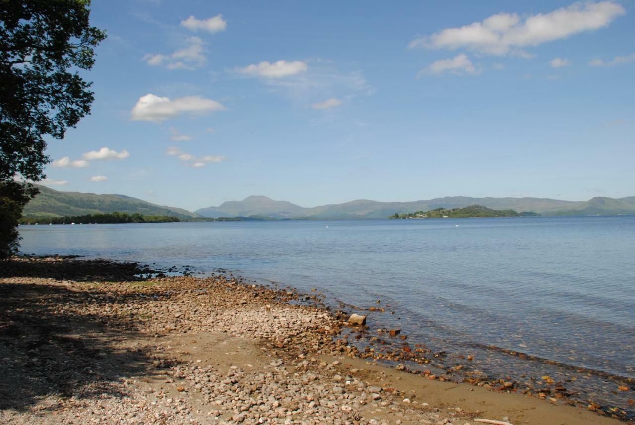 Апартаменти Benoch Lomond Castle Александрія Екстер'єр фото